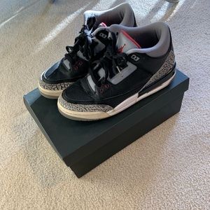 Air Jordan Retro 3 Black Cement Size 7